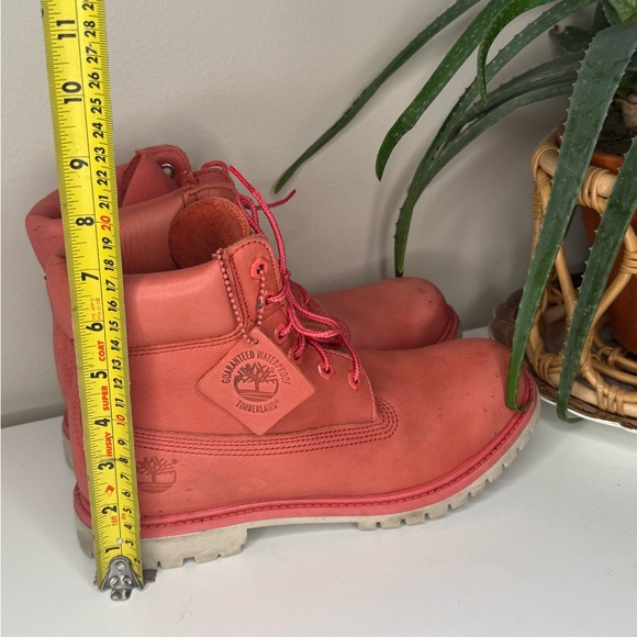 Timberland Women’s 6-Inch Premium Waterproof Boots Pink Leather PrimaLoft Size 9 - Picture 13 of 14